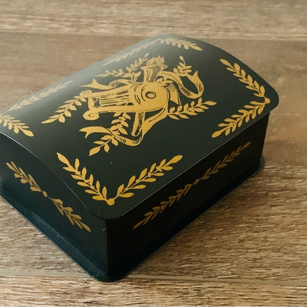 Metal box